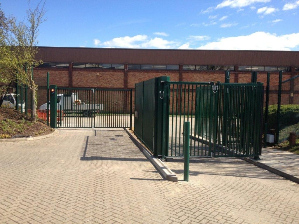 Automated Speed Gates Bi-Fold Security Gates