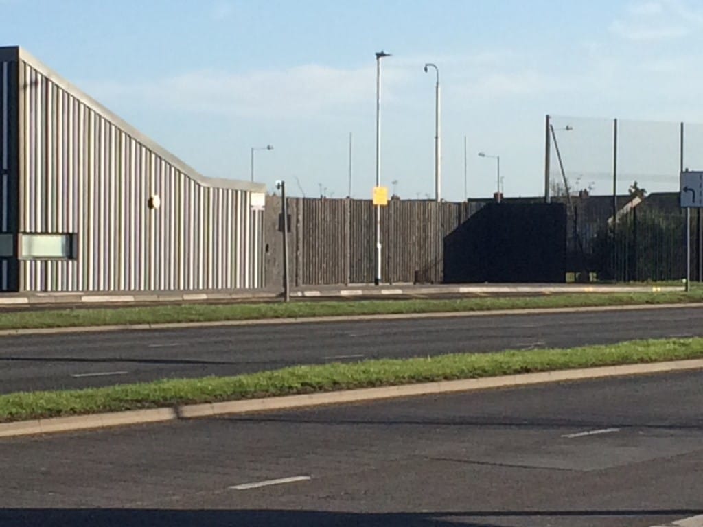 timber closeboard acoustic fencing